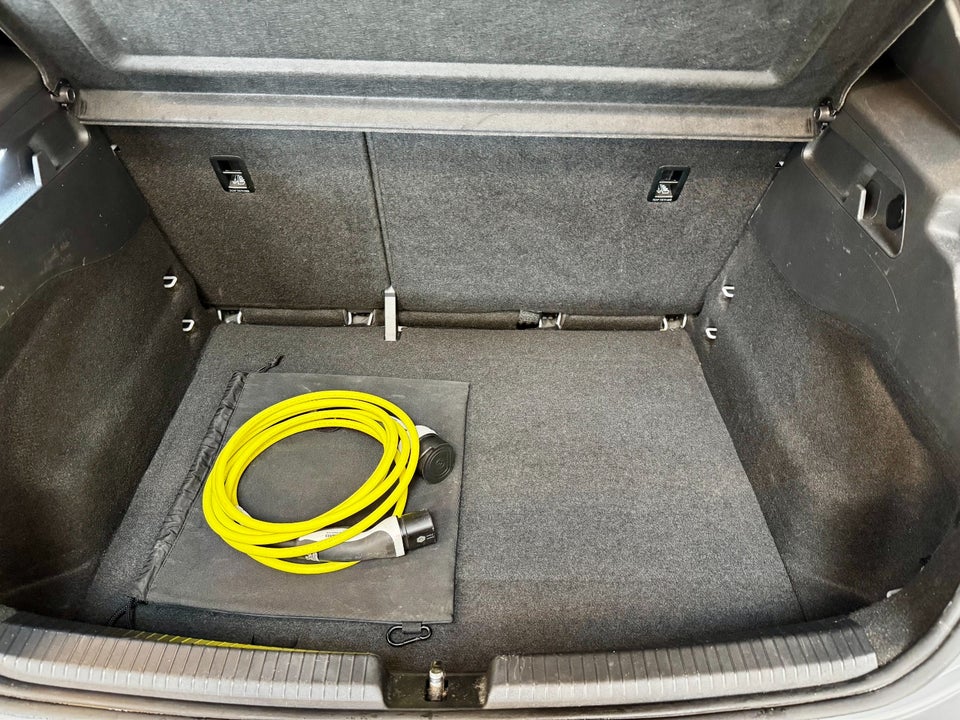 VW ID.3 58 Pro Performance Business 5d