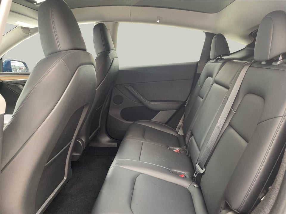 Tesla Model Y Long Range RWD 5d