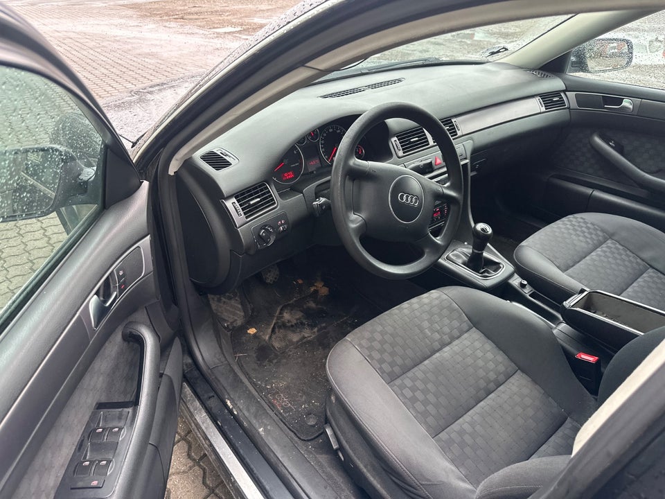 Audi A6 2,0 Avant 5d