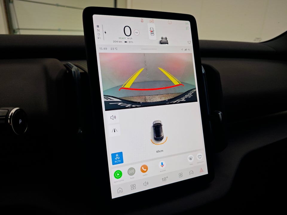 Volvo EX30 Standard Range Plus 5d