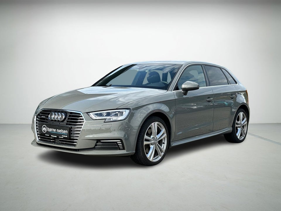 Audi A3 40 TFSi e Prestige Sportback S-tr. 5d