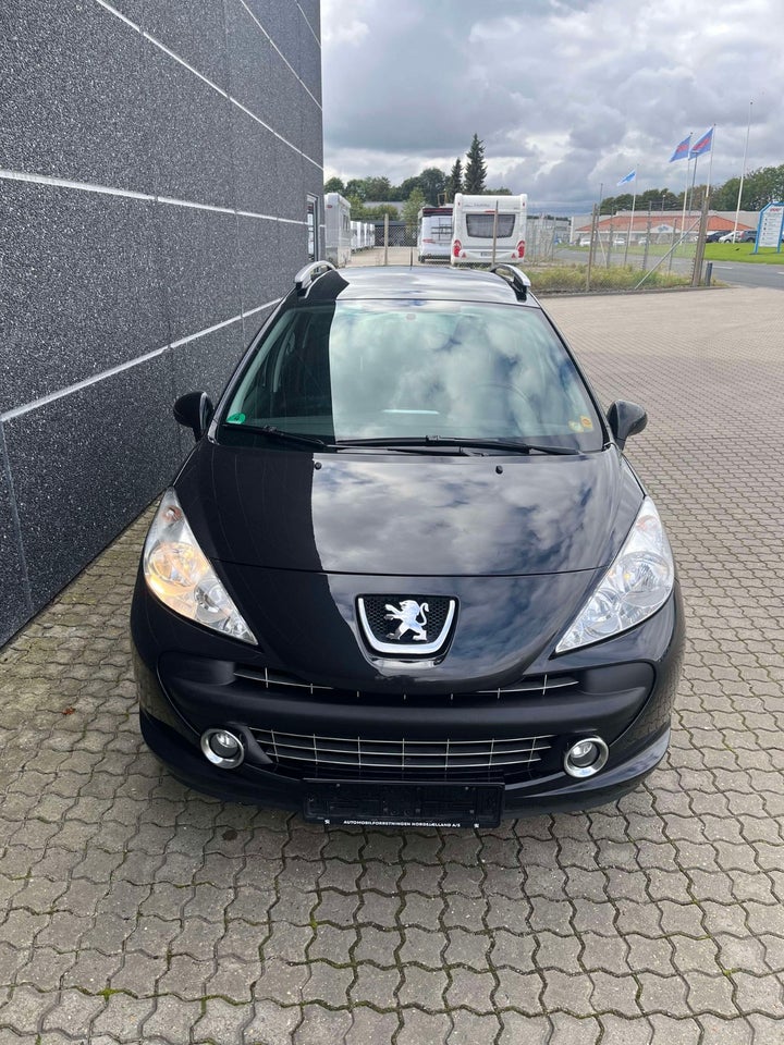 Peugeot 207 1,6 VTi Premium SW 5d