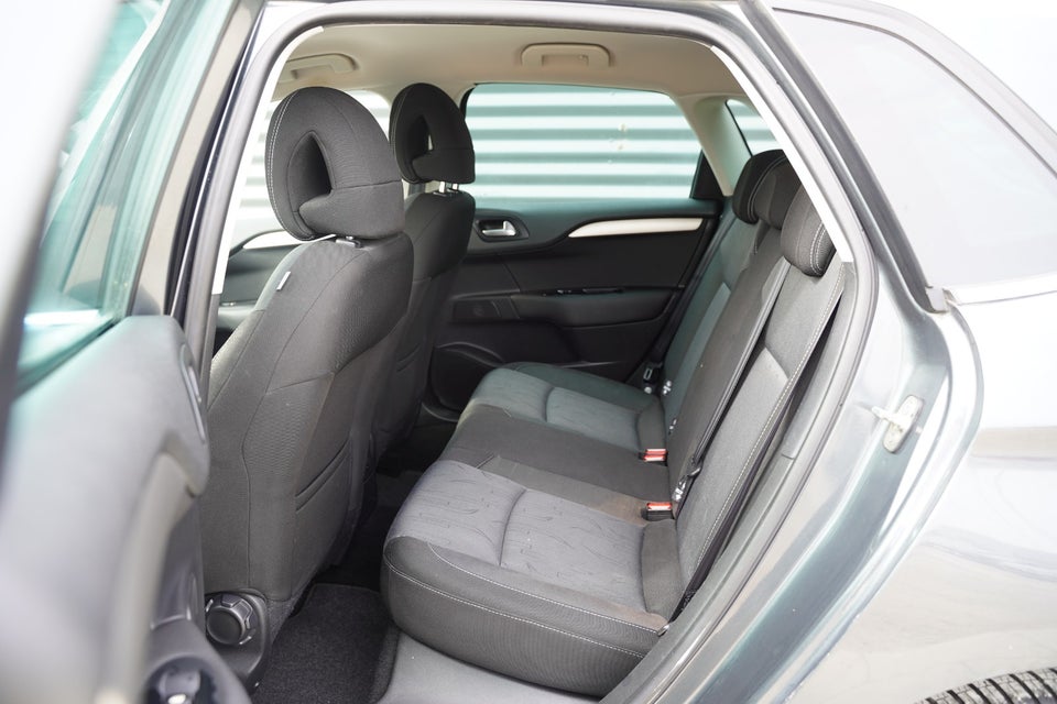 Citroën C4 1,6 e-HDi 112 Exclusive E6G 5d