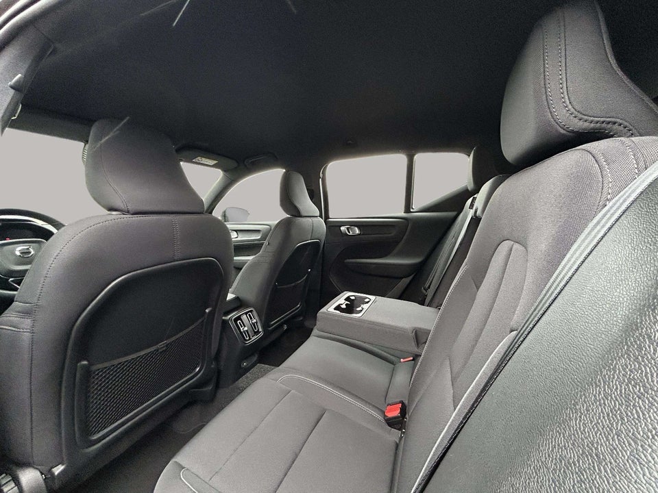 Volvo XC40 P6 ReCharge Core 5d