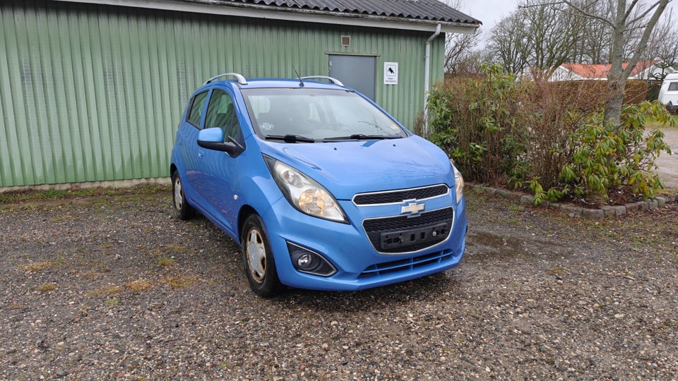 Chevrolet Spark 1,0 LT 5d