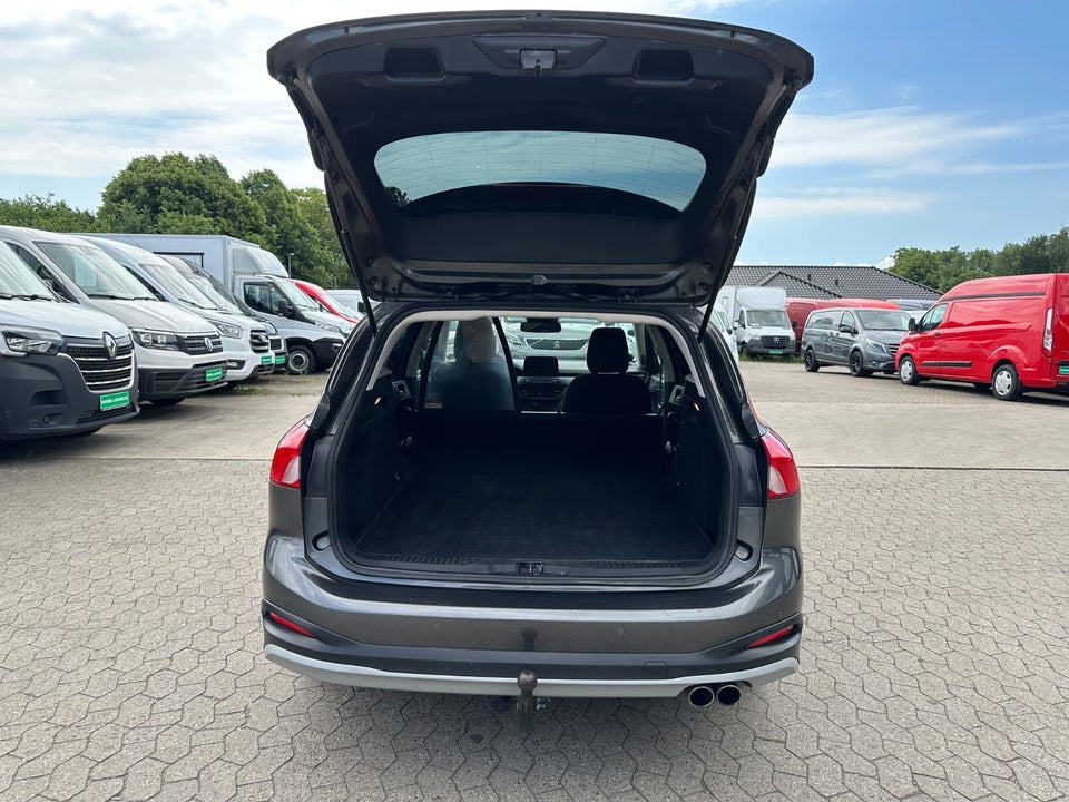 Ford Focus 1,5 EcoBlue Active X stc. aut. Van 5d