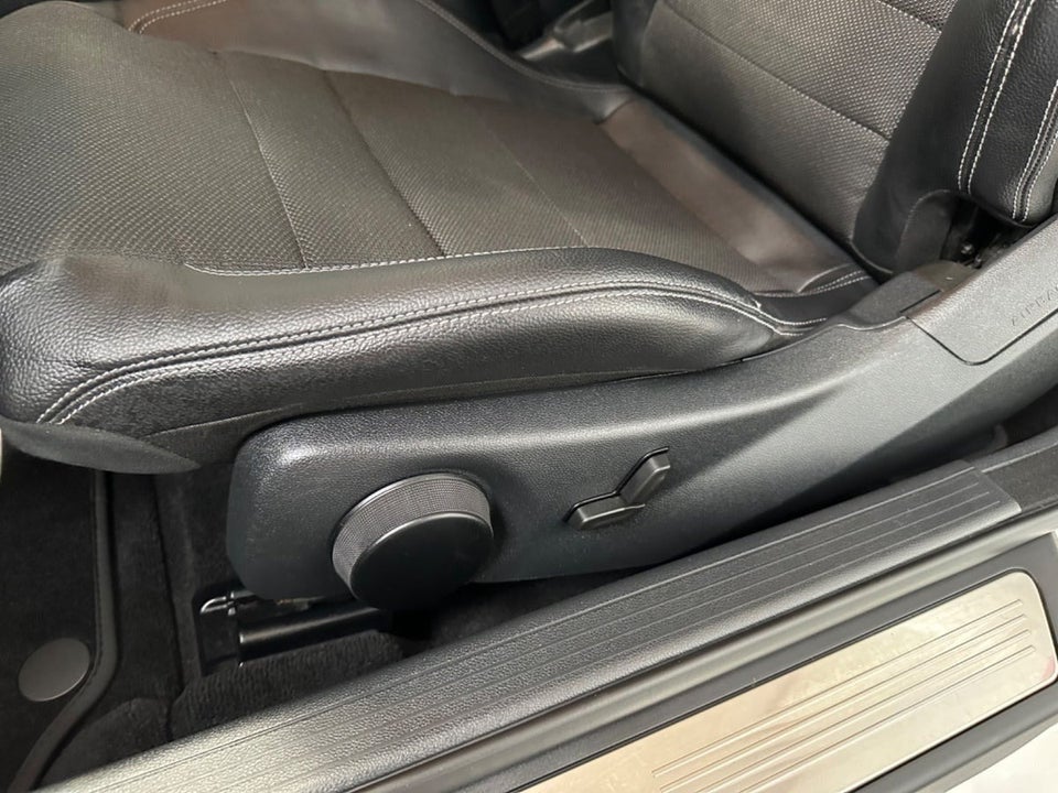 Mercedes E200 2,0 Coupé aut. 2d