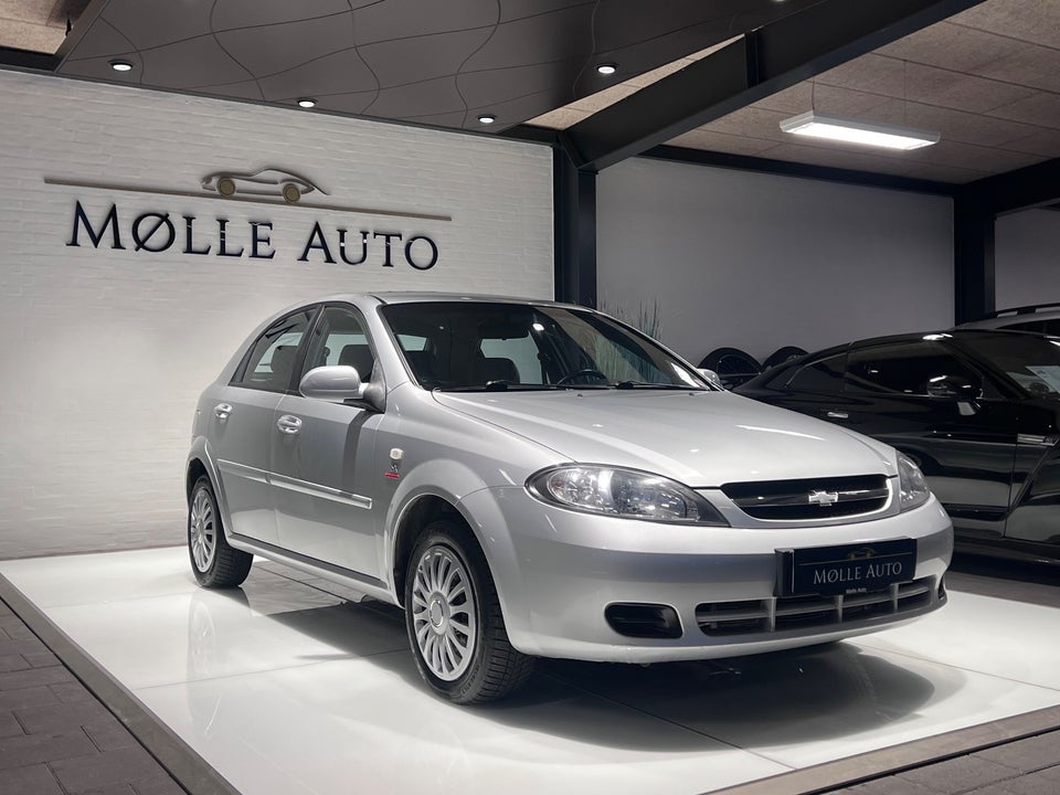 Chevrolet Lacetti 1,6 Classic 5d