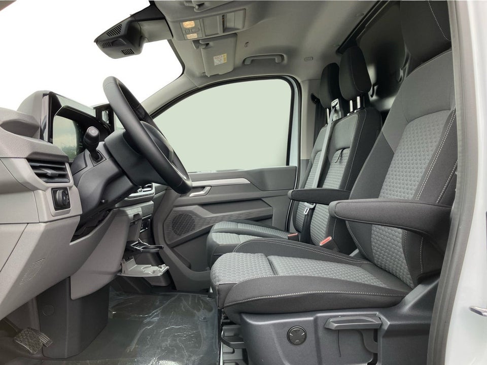 VW Transporter 2,0 TDi 150 Comfort Kassevogn aut. SWB