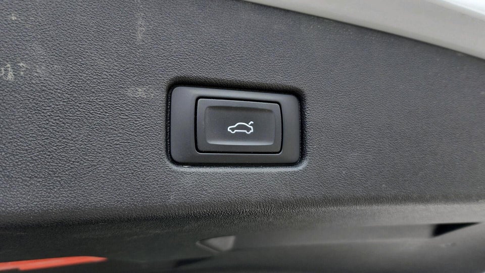 Audi Q4 e-tron 40  5d