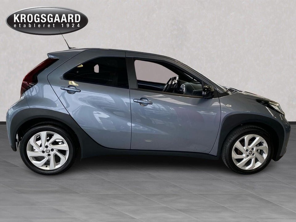 Toyota Aygo X 1,0 Active 5d