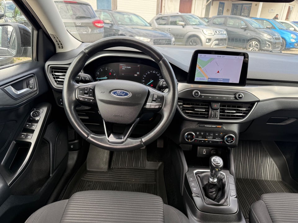 Ford Focus 1,0 EcoBoost Titanium stc. 5d