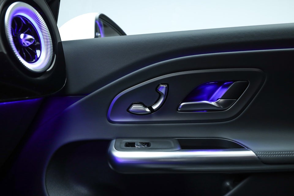 Mercedes CLA250+ EQ Progressive 4d