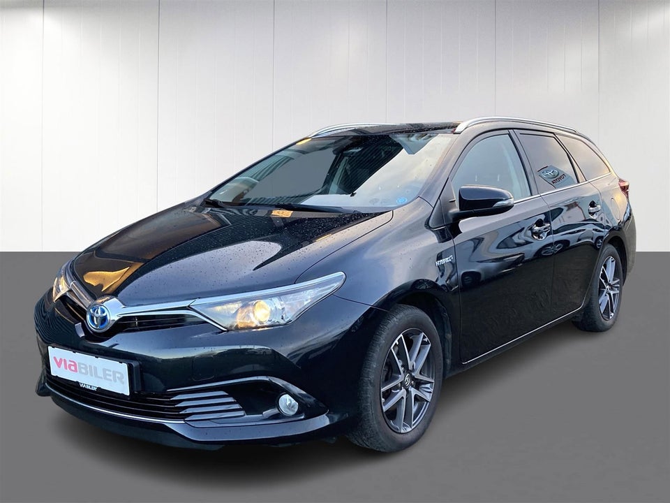 Toyota Auris 1,8 Hybrid Prestige Touring Sports CVT 5d