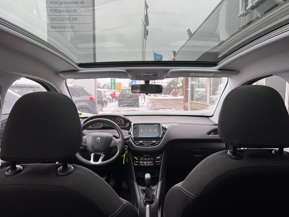 Peugeot 208 1,6 BlueHDi 100 Allure Sky 5d