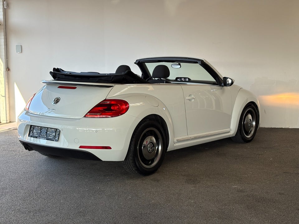 VW The Beetle 1,4 TSi 160 Design Cabriolet DSG 2d