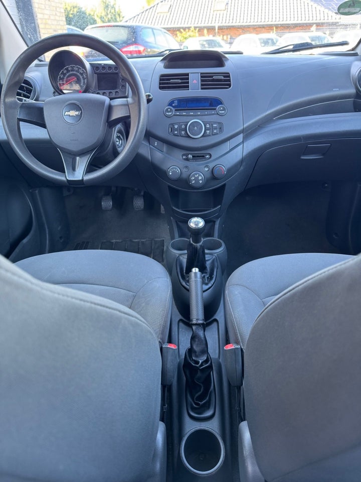 Chevrolet Spark 1,0 LE 5d