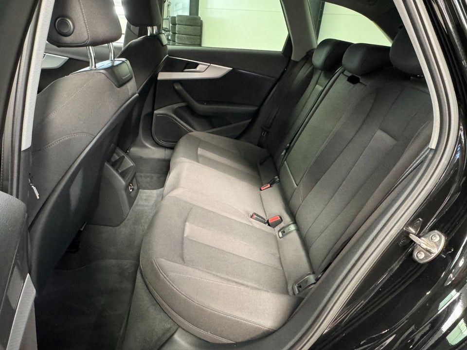 Audi A4 2,0 TFSi 190 Sport Avant S-tr. 5d