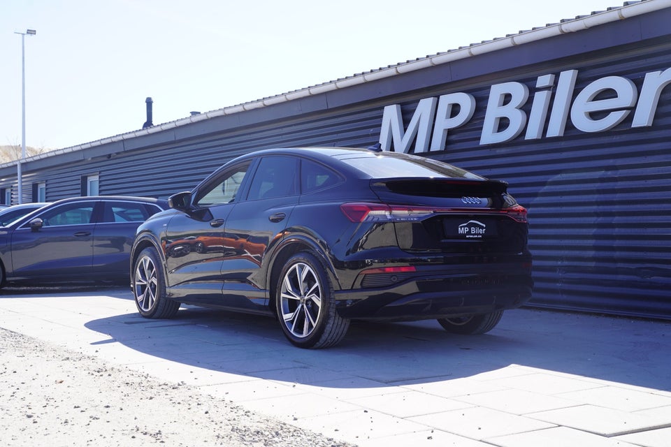 Audi Q4 e-tron 40 S-line Sportback 5d