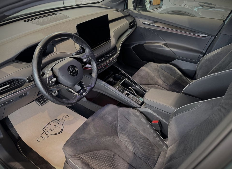 Skoda Enyaq 80x iV Sportline 5d