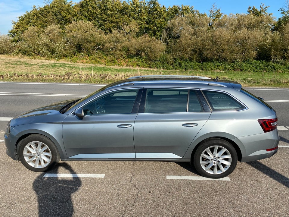 Skoda Superb 1,4 TSi 150 Style Combi DSG 5d