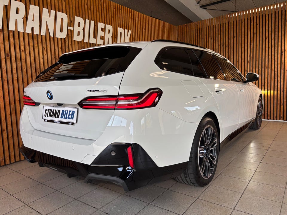 BMW i5 eDrive40 Touring M-Sport 5d