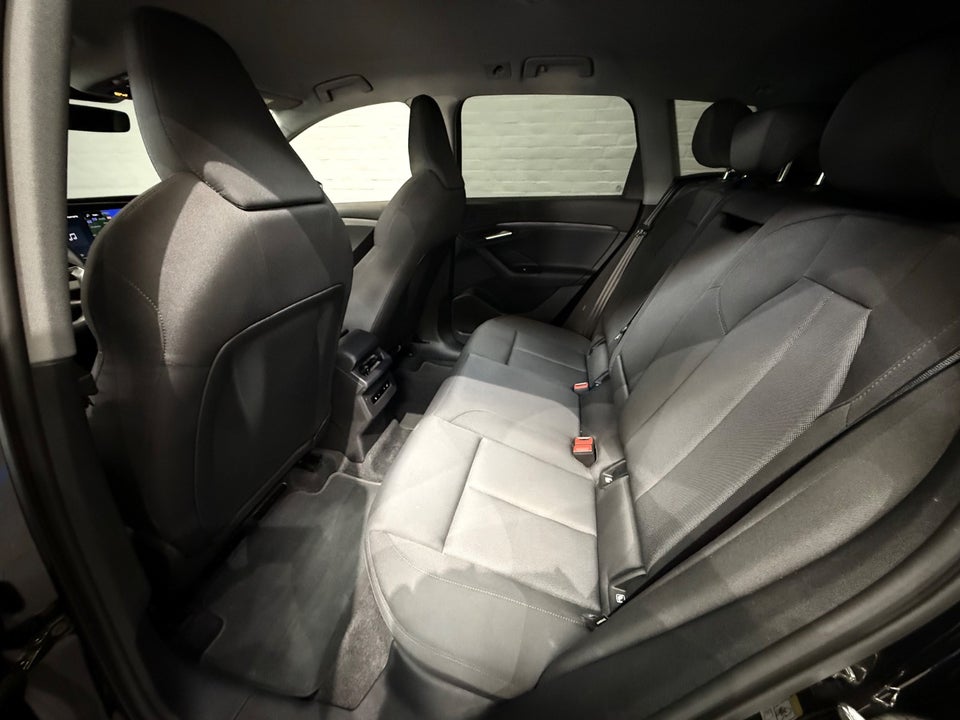 Audi Q6 e-tron S-line performance 5d