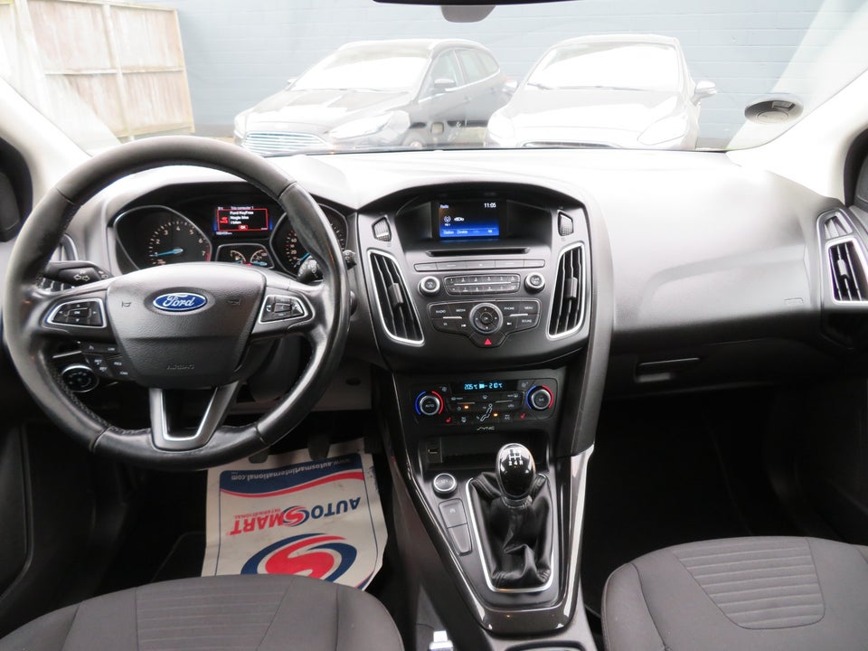 Ford Focus 1,0 SCTi 100 Titanium stc. 5d