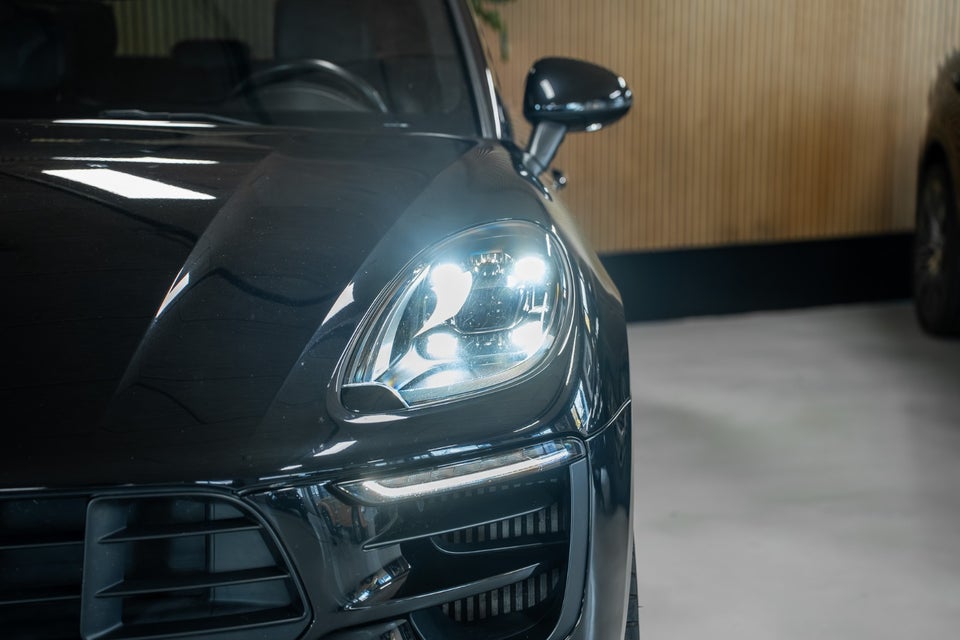 Porsche Macan GTS 3,0 PDK 5d