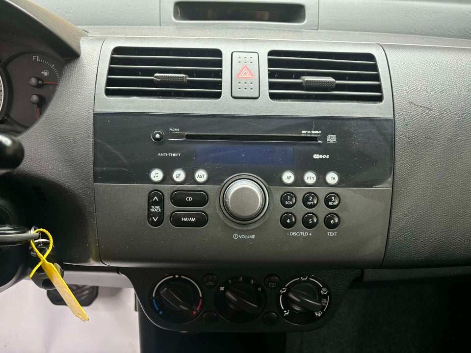 Suzuki Swift 1,3 GL-A aut. 3d