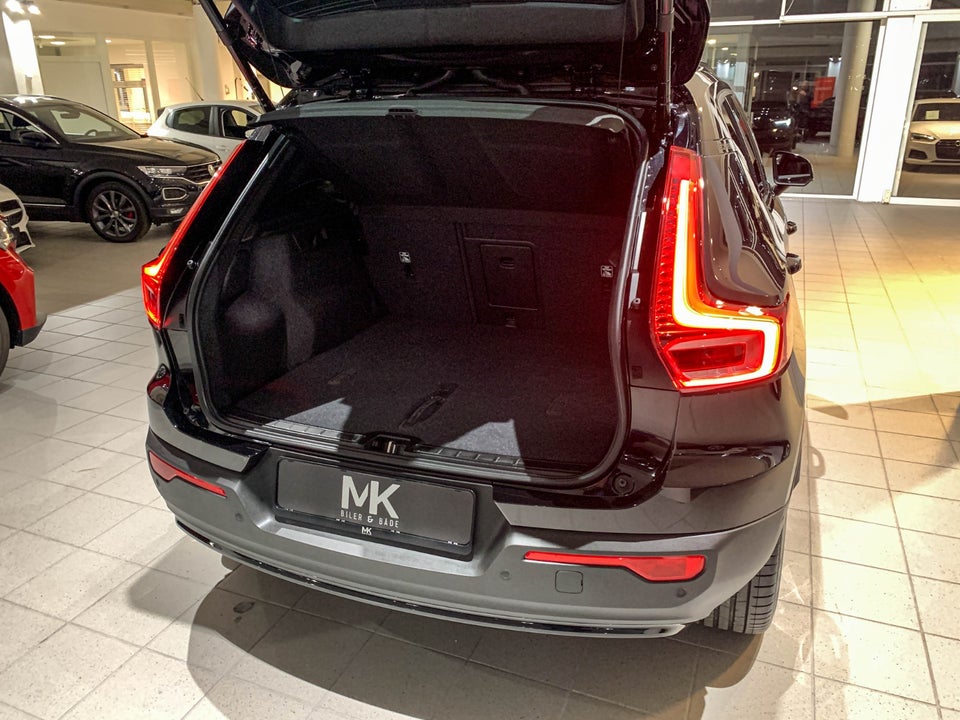 Volvo XC40 ReCharge Twin Ultimate 5d