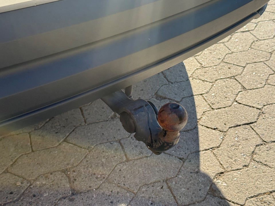 Audi Q3 45 TFSi e Attitude plus S-tr. 5d