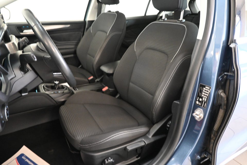 Ford Focus 1,0 EcoBoost Titanium 5d