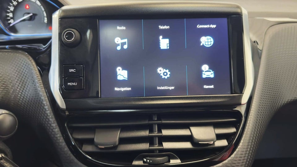 Peugeot 2008 1,2 e-THP 110 Allure Sky EAT6 5d