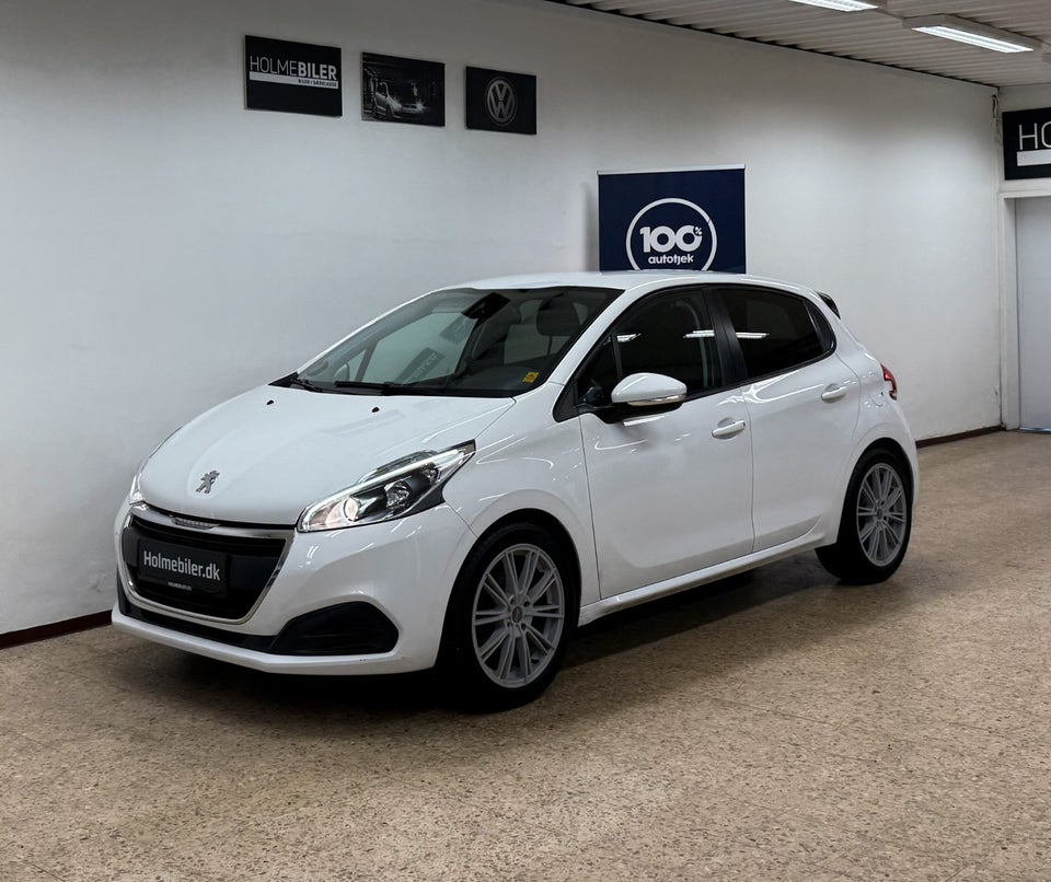 Peugeot 208 1,2 VTi 82 Chili+ 5d