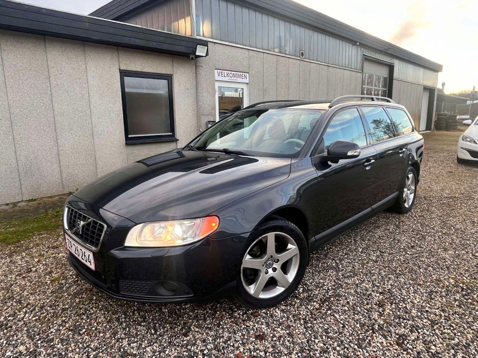 Volvo V70 2,0 Summum 5d