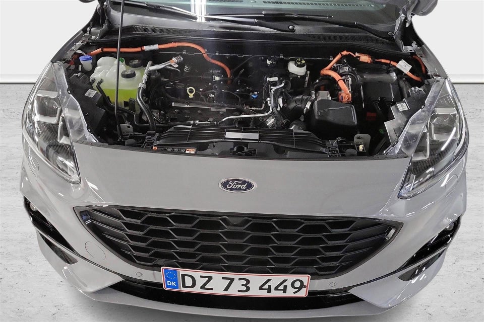 Ford Kuga 2,5 PHEV Graphite Tech CVT 5d