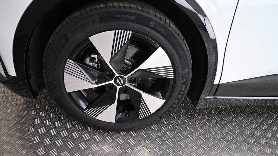 Renault Megane E-Tech 60 Equilibre 5d