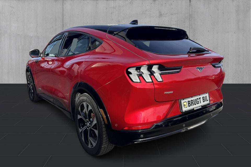 Ford Mustang Mach-E 75 Standard Range AWD 5d