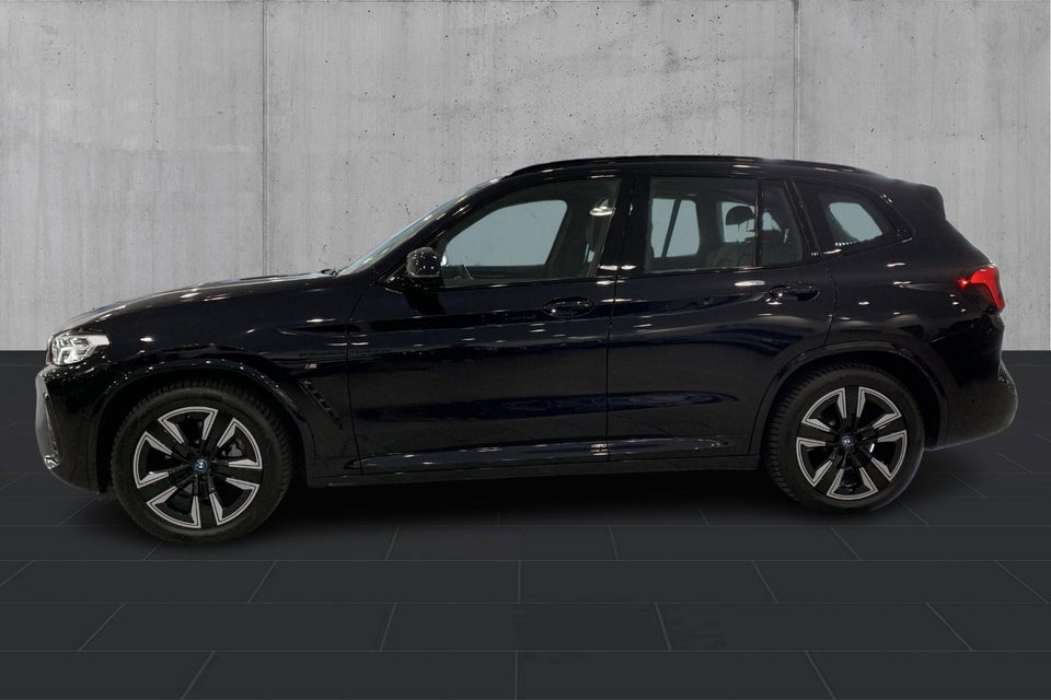 BMW iX3 Charged M-Sport 5d