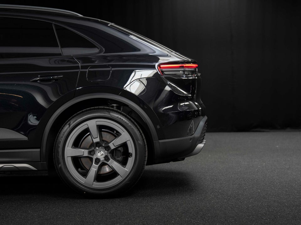 Porsche Macan 5d