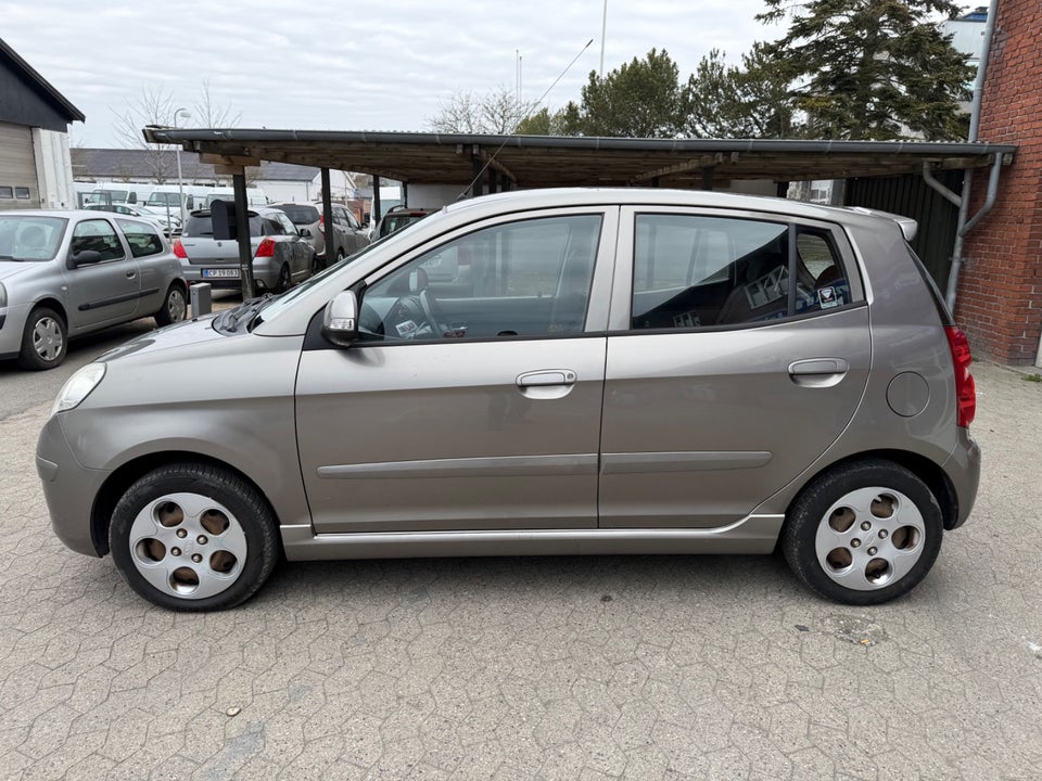 Kia Picanto 1,1 Exclusive 5d