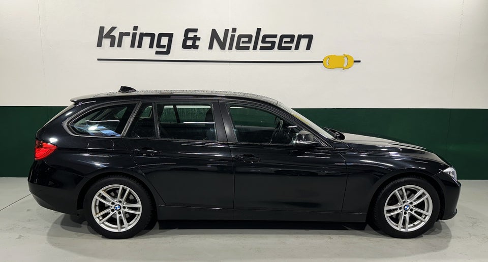 BMW 320d 2,0 Touring 5d
