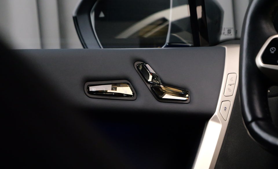 BMW iX xDrive40 Sport 5d