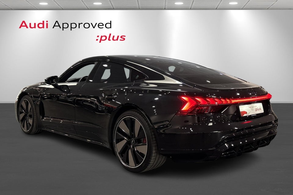 Audi e-tron GT quattro 4d