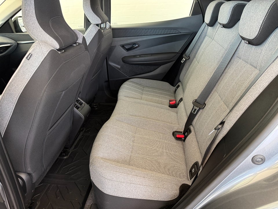 Renault Megane E-Tech 40 Equilibre 5d