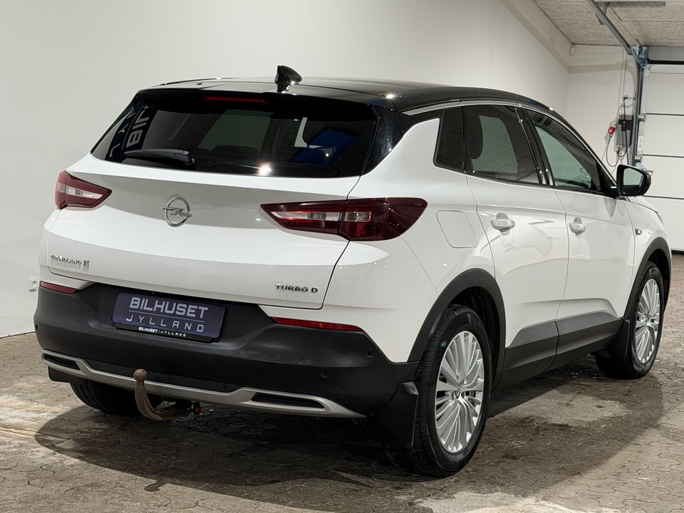 Opel Grandland X 1,5 CDTi 130 Exclusive aut. 5d