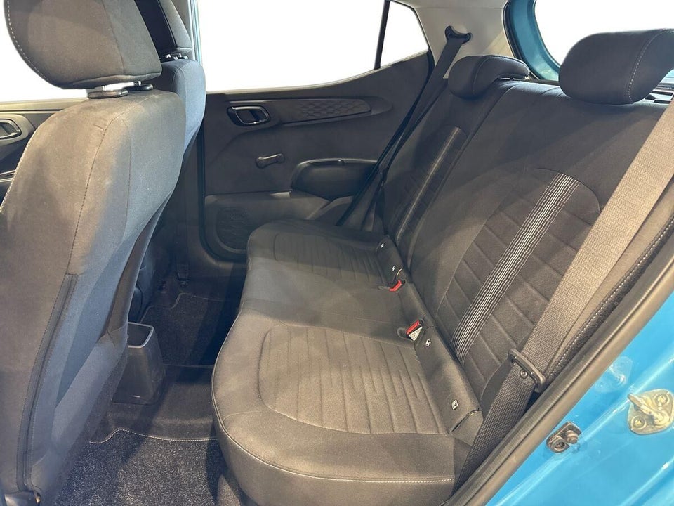 Hyundai i10 1,0 MPi Essential 5d