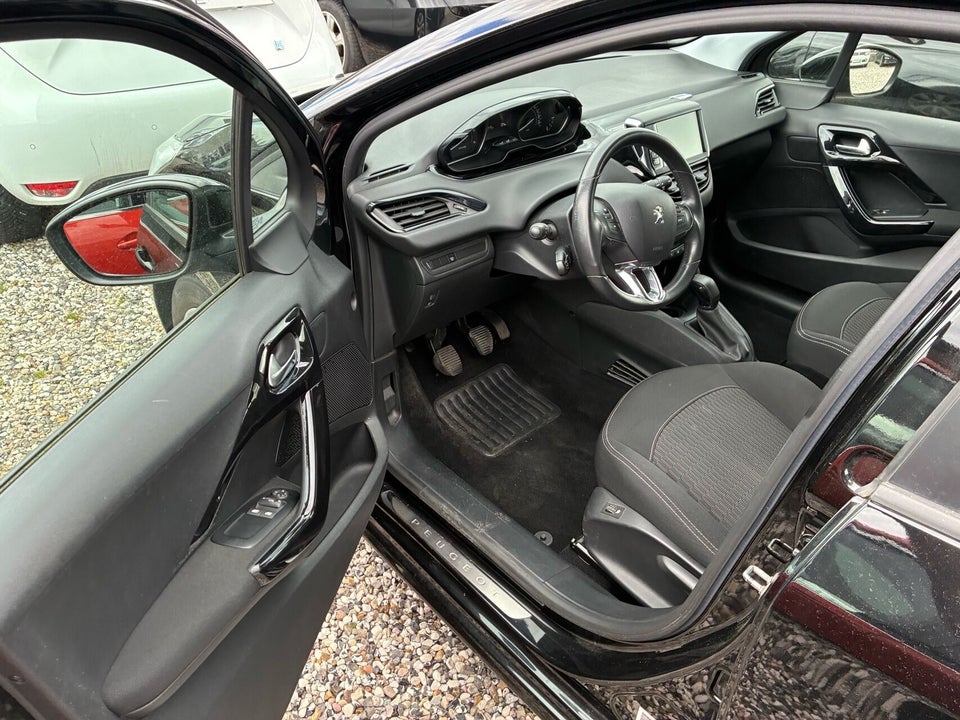 Peugeot 208 1,6 BlueHDi 100 Envy 5d
