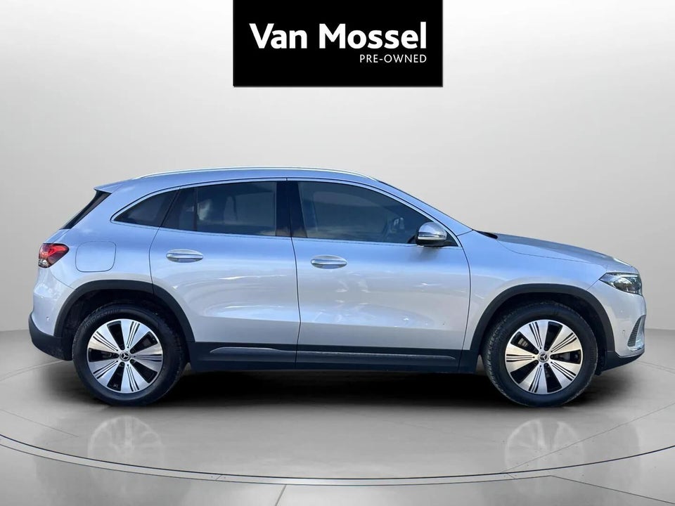 Mercedes EQA250 Progressive 5d